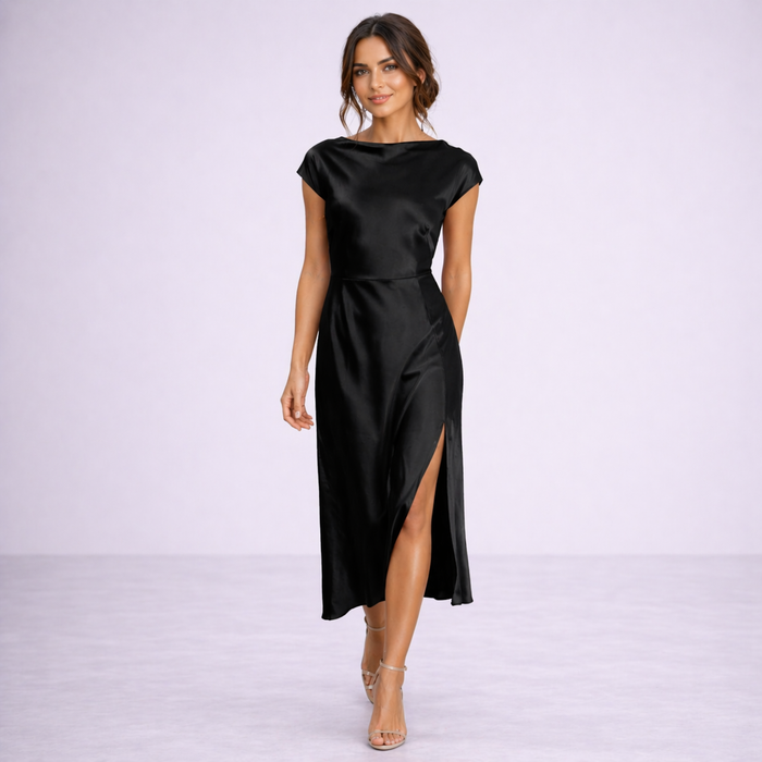 Silk blouse | Glamour-free style | Timeless elegance