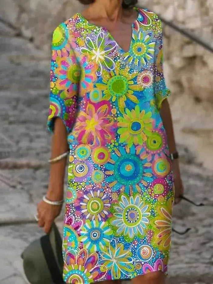 Women's summer dress with floral print and V-neck, breathable fabric