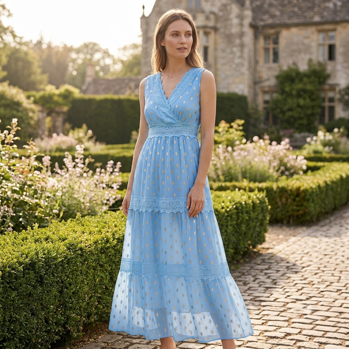 Nina - Long elegant dress - Sophisticated lace