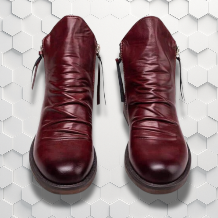 Men's leather boots for casual occasions
