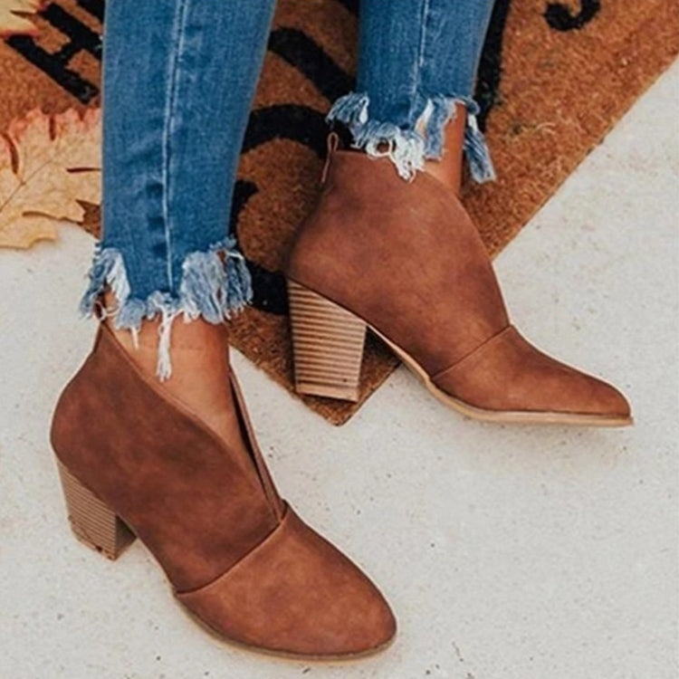 Leather ankle boots for women | V-cut, comfortable | With heels
