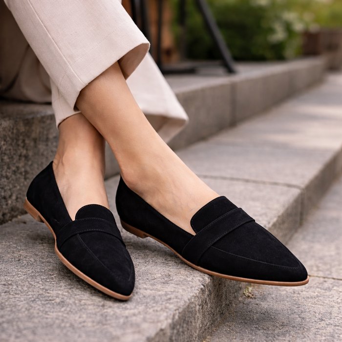 Women's ballet shoes | Pointed toe, elegant style | Slip-on comfort