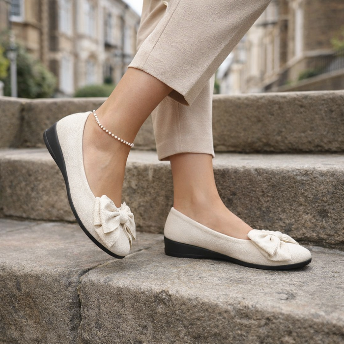 Women's Ballet Flats | Slip-On, Bow | Stylish Look