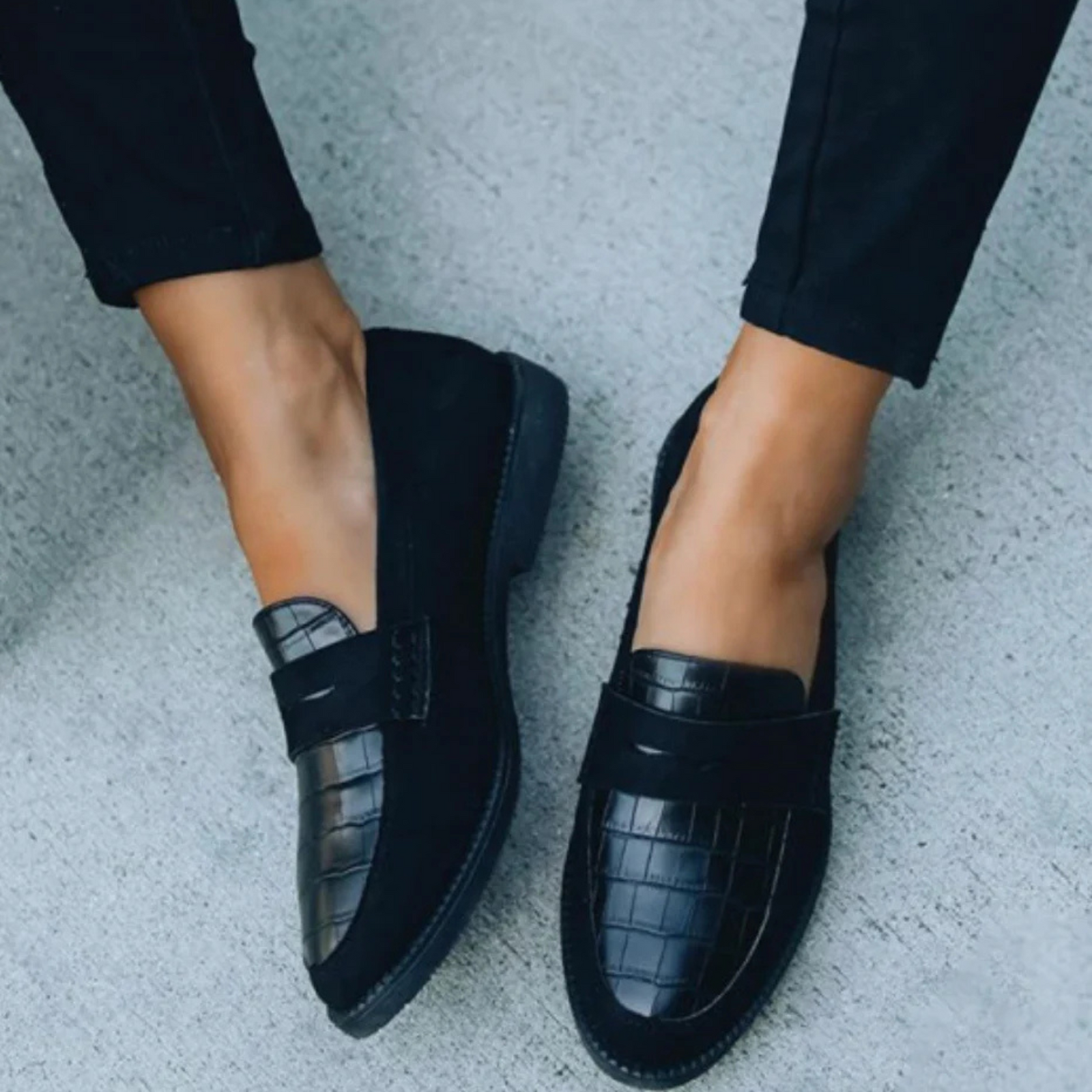 Women's leather loafers | Black, classic style