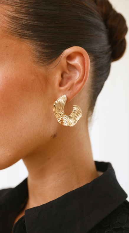 Wavy Textured Drop Earrings in Gold