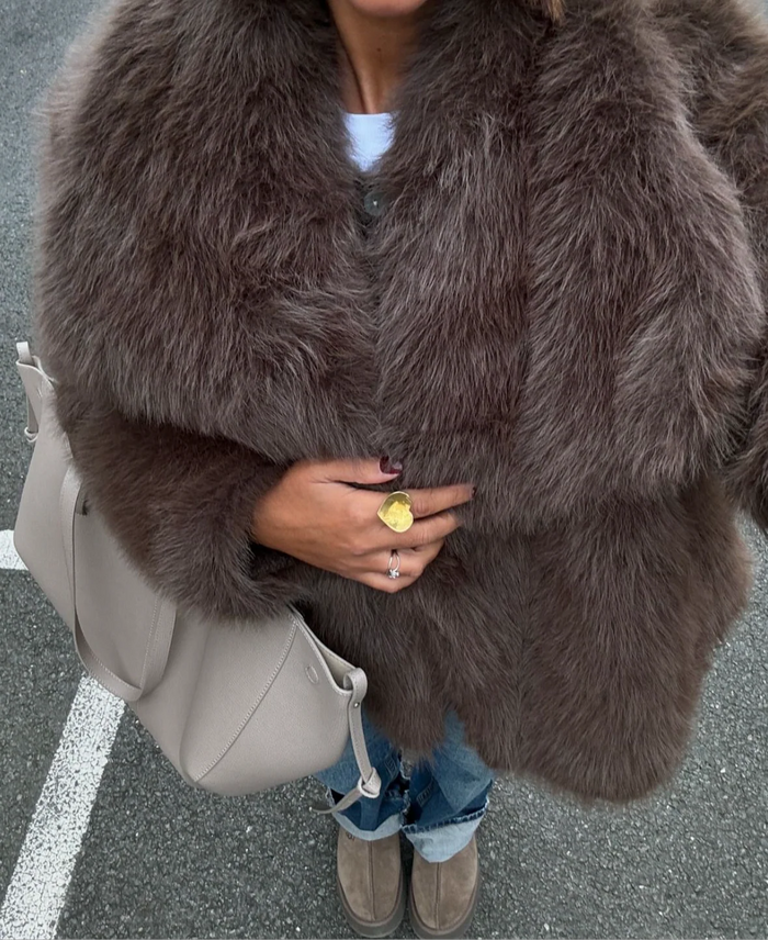 Oversized Faux Fur Coat in Brown