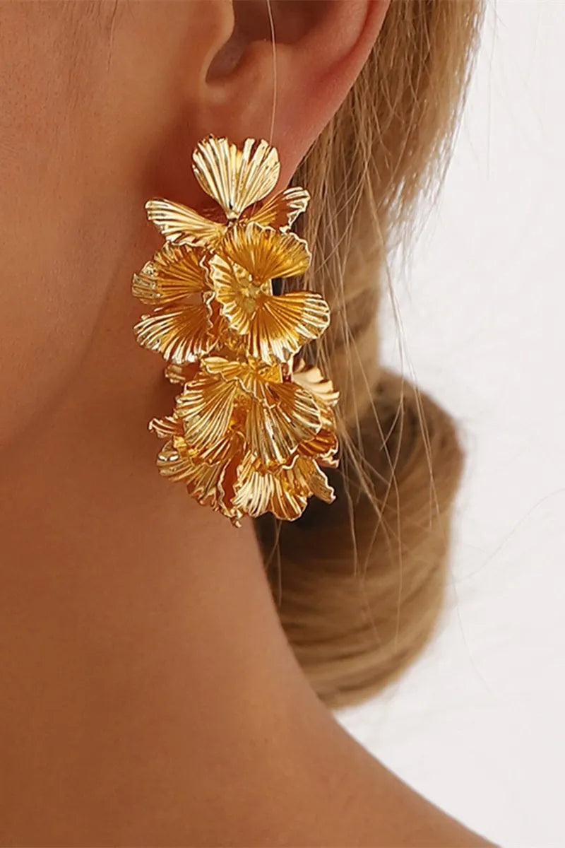 C-Shaped Floral Earrings in Gold